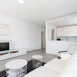 The White Heart House - Attic Sea View Apartment