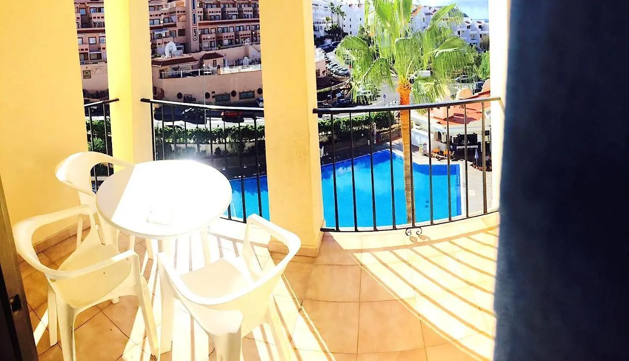 Studio Castle Harbour Vistas Piscina Apartment Los Cristianos